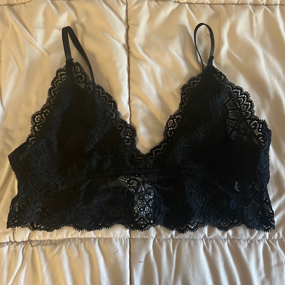 Lacey bralette